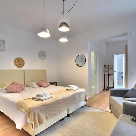 דירה Old Town Gem By Atlantic Places *