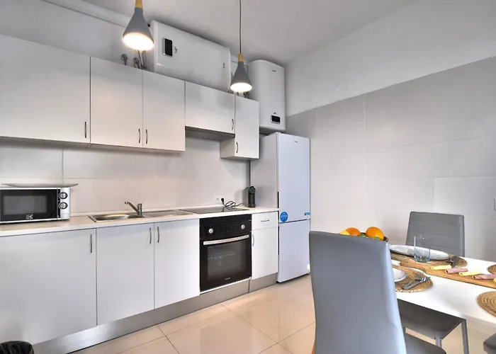 Old Town Gem By Atlantic Places *